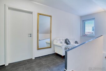 RODINNÝ DOM,5 IZB. S VEĽKÝM POZEMKOM, GARÁŽ, ŠPAČINCE - 18
