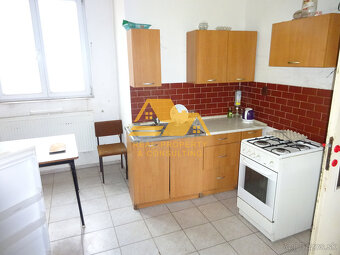 Predám veľký priemyselný areál s halami v Nových Zámkoch - 18