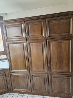 Masívna kuchynská linka z Nemecka so spotrebičmi - 18