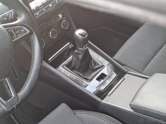 Škoda Superb 3 2.0 Tdi 110kw , liftback - 18