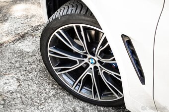 BMW X3 XDRIVE20D A/T - 18