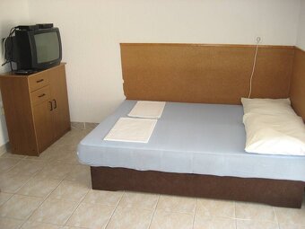 CHORVÁTSKO - Apartmánový dom s 5 apartmánmi - DRAGE, Pakošta - 18