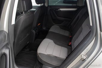 Volkswagen Passat Alltrack 2.0 TDI 125 kW 4MOTION AT/6 - 18