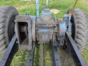 Traktor Kramer K18 - 18