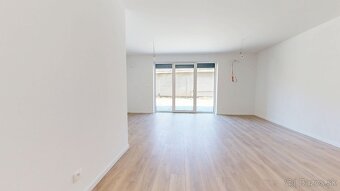 Novostavby 2 - izbových bytov v novom rezidenčnom projekte v - 18