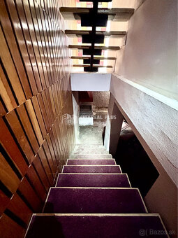 Ponúkame Vám na predaj 7 izbový rodinný dom v tichej a lukra - 18