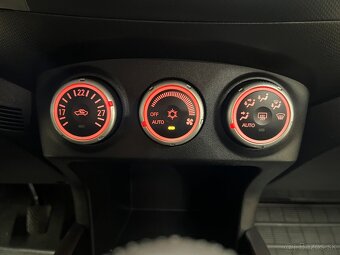 Mitsubishi Outlander 2.2 DI-D Intense plus - 18