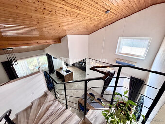 Ponúkame Vám na predaj moderne zrekonštruovaný poschodový ro - 18