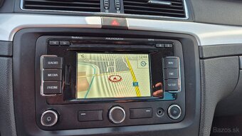 Škoda Superb Combi 1.6 TDI CR DPF Ambition - 18