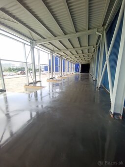 Priemyselne podlahy , metlickovy beton, lesteny beton - 18