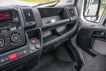 Peugeot Boxer 2.0 BlueHDi 333 L2 - 18