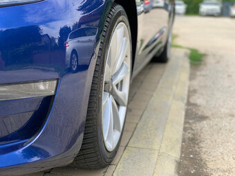 Tesla Model 3 Long Range AWD 340kW 80tis km (záruka 04/2027) - 18