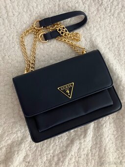 Kabelka_GUESS - 18
