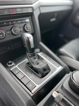 VOLKSWAGEN AVENTURA 3.0TDI 190KW 4-MOTION ODPOČET DPH - 18