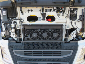 VOLVO FH 460 LNG E6 ADR Nez.klíma I-SHIFT - 18