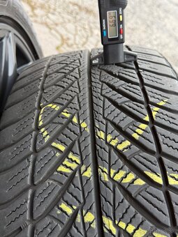 Originál kolesa BMW 5 G30 245/45R18 elektróny 8Jx18 ET30 - 18