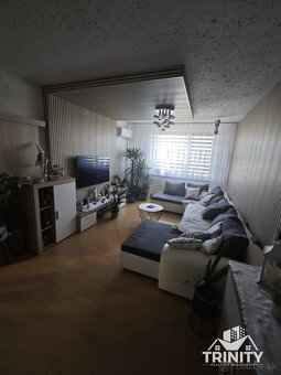 Na predaj 4-izbový byt s balkónom v Nových Zámkoch - 18