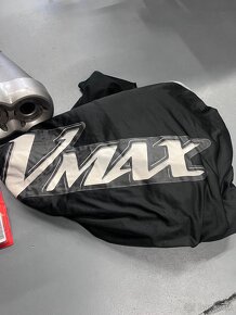 Yamaha V-MAX 1700 - 18