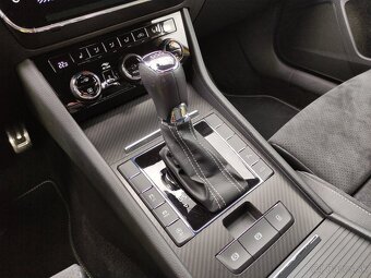 Škoda Superb III TSi DSG 272ps SPORTLINE VIRTUAL WEBASTO - 18