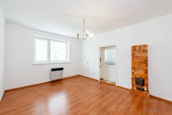 Exkluzívne ponúkame na predaj domček v obci Výškovce - 18