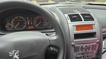 Peugeot 407 SW 1.8 combi - 18