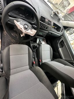 Rozpredam škoda fabia 2 1.2tsi 63kw 77kw - 18