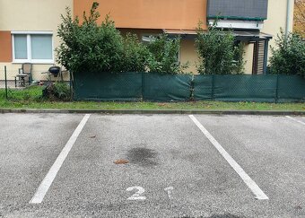 Krásny 3izb byt so zariadením a vlastným parkovaním - 18