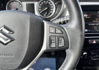 Suzuki Vitara 1.6 VVT 4WD FULL LED, PANORAMA benzín manuál - 18