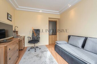ALL INCLUSIVE l NA PREDAJ 3 PODLAŽNÝ RADOVÝ DOM, DUNAJSKÁ ST - 18