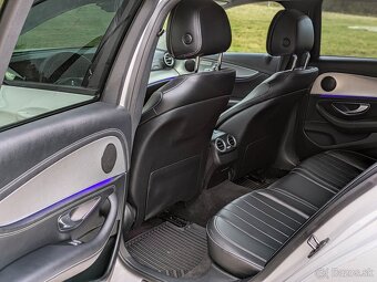 Mercedes-Benz E trieda Kombi 400 4MATIC 3.5 V6 AMG Line - 18