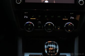 Škoda Octavia Combi 2.0 TDI Style 4x4 EU6 - 18