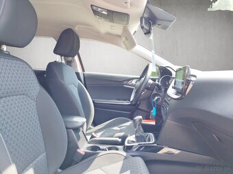 KIA CEED SW 1,4 T-GDi GOLD + LED PACK - 18