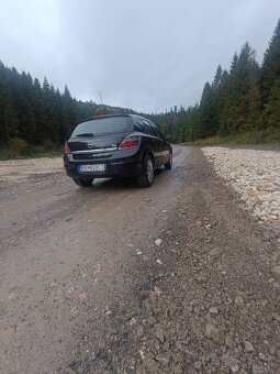 Opel Astra 1.9. - 18