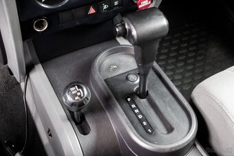 Jeep Wrangler 3.8 V6 - 18