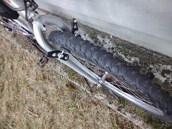 [27]  Horský bicykel Lincoln - 18