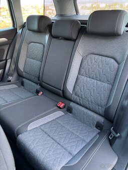 Volkswagen Passat Variant 110KW EVO TDI/7AT DSG - 18