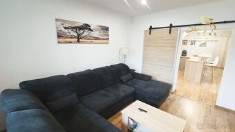 NOVINKA Očarujúci kompletne zrekonštruovaný dom - 18