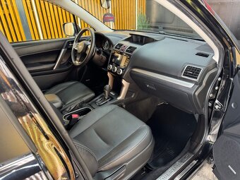 Subaru Forester 2.0i XT CVT Exclusive NAVI - 18