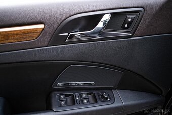 Škoda Superb Combi 2.0 TDI CR 170k L&K 4x4 DSG - 18