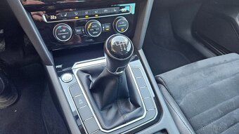 Volkswagen Passat Variant 2.0 TDI BMT Business Highline - 18