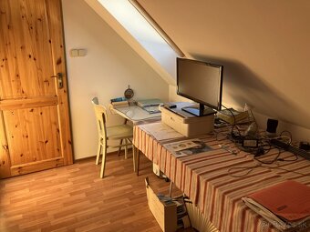 Priestranný rodinný dom pod Tatrami s kachľovou pecou - 18