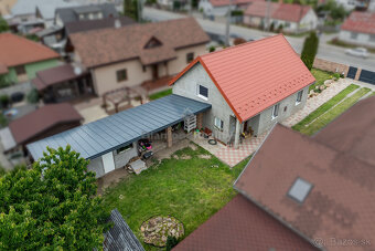 Ponúka na predaj RD Valaliky - 18