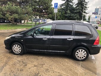 Peugeot 307 SW 1.6 HDI 80 KW, PANORAMA, 7 miest - 18