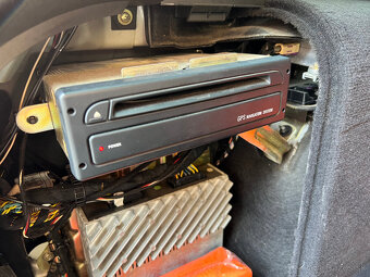 Predám BMW E39 520i touring v sériovom stave - 18