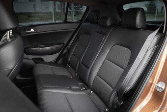 Kia Sportage 2.0 CRDi AWD M6 GOLD - 18