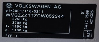 Volkswagen Touran 1.60 TDI , 1. majiteľ, Sr. voz, automat, 7 - 18