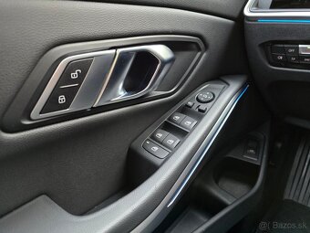 BMW 320d xDrive Touring Luxury 2023, 48 267km, Záruka - 18
