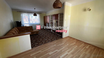 Dvojpodlažný 5-izbový rodinný dom, Madunice - 18