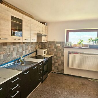 Dom v prírode s veľkým pozemkom 5590m²  – vhodný na rekreáci - 18