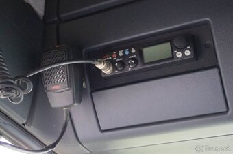 MAN TGL 12.250 s valníkovou nástavbou a hydraulickým čelom - 18